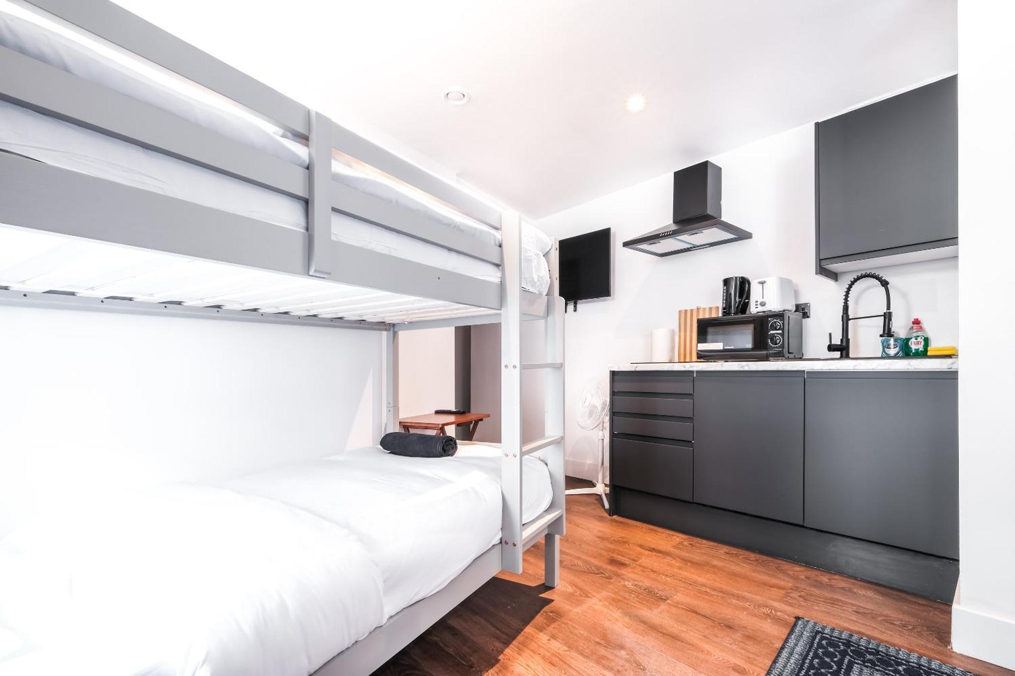 Piccadilly Dreams 1Br Sleep 4 Retreat Vrf Apartment Лондон Екстериор снимка